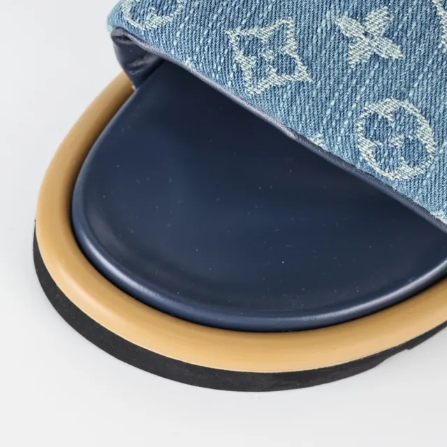 Louis Vuitton 蓝色海军丹宁印花带橙色皮革标签拖鞋 5