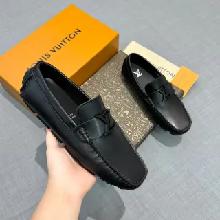 Louis Vuitton Driver Loafer Cuir Noir LV Monogram Boucle