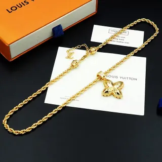 Louis Vuitton Colar Corrente de Trança com Pendente de Quatro Pétalas