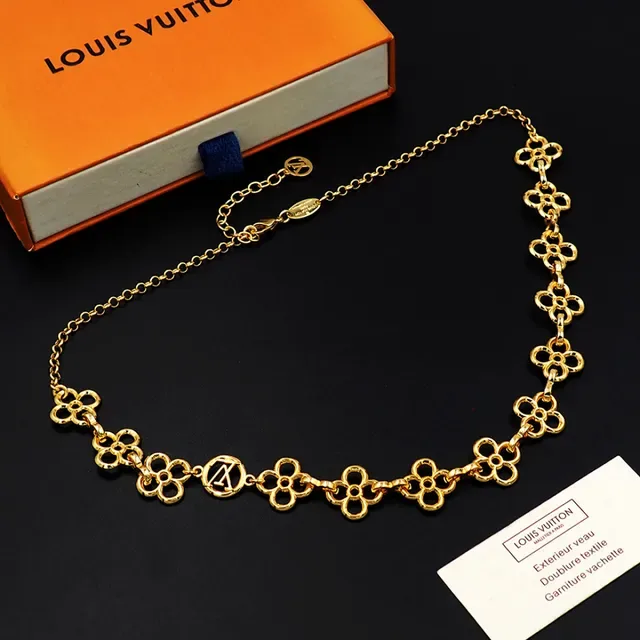 Collier Louis Vuitton maillons quatrefoil floral dorés médaillons LV Monogram entrelacés 8