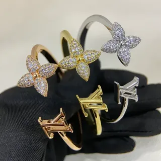 Louis Vuitton गोल्ड सिल्वर पवेज-सेट फ्लोरल मोनोग्राम लोगो रिंग