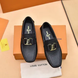 Louis Vuitton লোফার কালো গোল্ড পেবল্ড লেদার LV বাকল লোফার