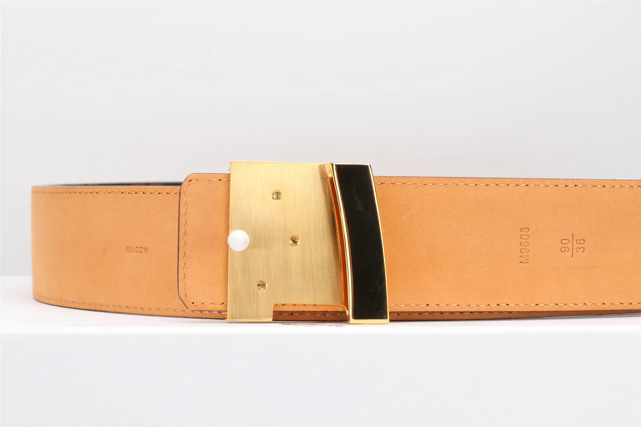 Louis Vuitton LV Initiales Ceinture de cuir canvas marron Monogram 18