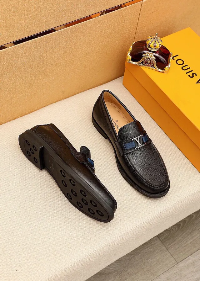 Louis Vuitton LV Loafer Black Navy Textured Leather Monogram Buckle Loafer 8