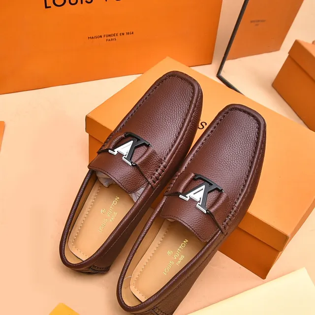 Louis Vuitton LV लोफर भूरी काली दानेदार चमड़ा धातु बकल स्ट्रैप लोफर 3