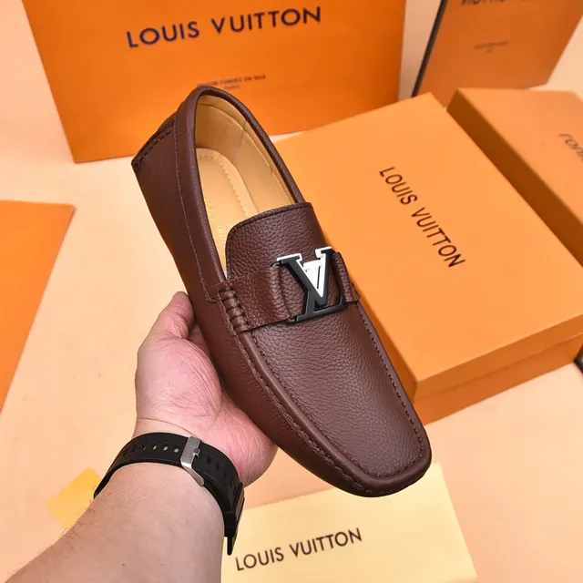 Louis Vuitton LV लोफर भूरी काली दानेदार चमड़ा धातु बकल स्ट्रैप लोफर 6