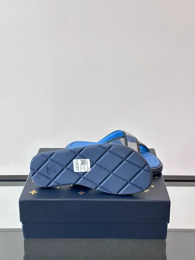 Louis Vuitton LV Slide Blue White Cross-Strap Woven-Check Slippers 2