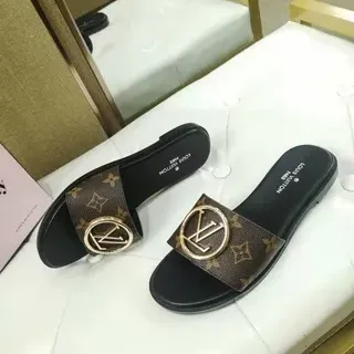 Louis Vuitton LV Slide Monogram Brown and Black चप्पल