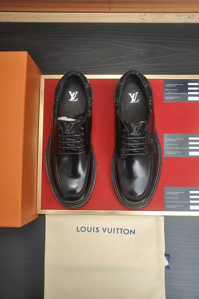 Louis Vuitton LV Trail काला चमड़े का डर्बी जूते 5