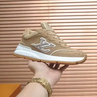 Louis Vuitton LV Trainer Zapatillas Lifestyle Beige Blanco Ante Superior Perforado Superposición Monograma