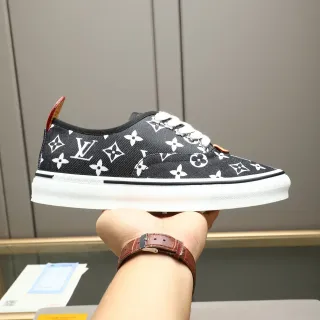 Louis Vuitton LV Trainer Negro Blanco Monograma Lona Superior Suela de Goma Sneakers Lifestyle