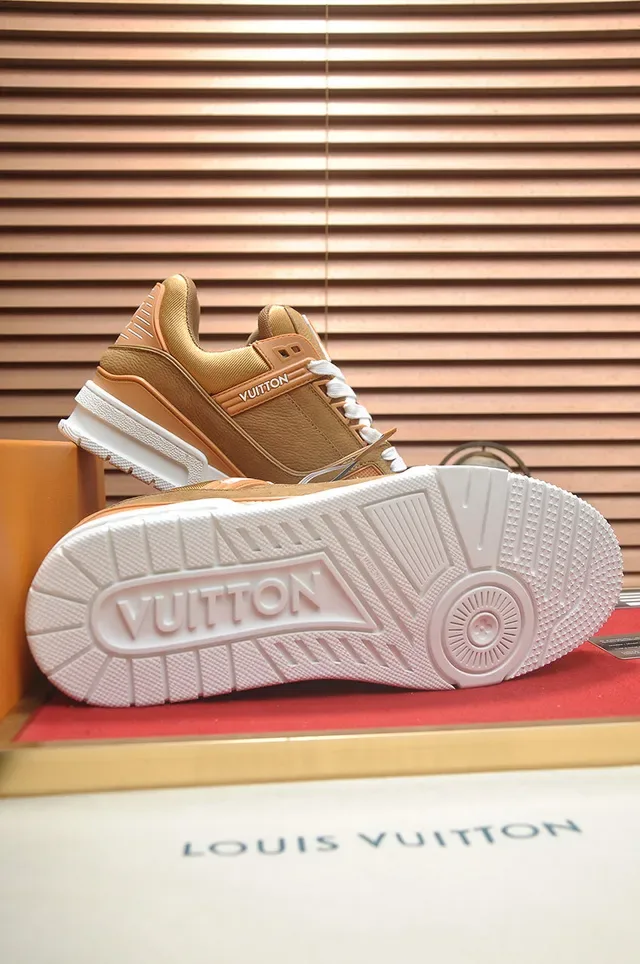 লুইস ভিটন LV Trainer বাদামী সাদা স্তরযুক্ত চামড়া উপর স্কাল্প্ট মিডসোল লাইফস্টাইল স্নিকার্স 3