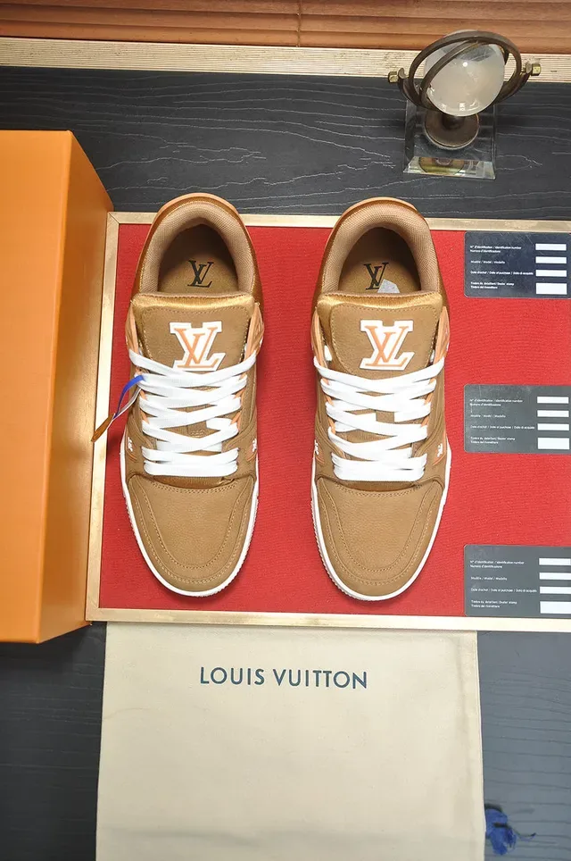 লুইস ভিটন LV Trainer বাদামী সাদা স্তরযুক্ত চামড়া উপর স্কাল্প্ট মিডসোল লাইফস্টাইল স্নিকার্স 6