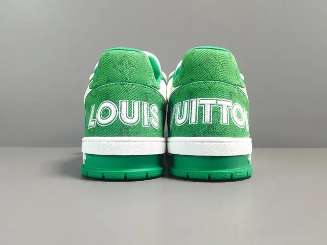 Louis Vuitton LV Trainer Green White 低帮 分层网面和纺织面料上层 生活方式运动鞋 13