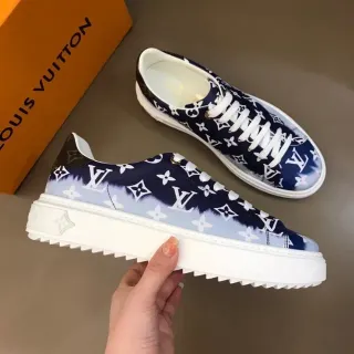 Louis Vuitton LV Trainer 海军蓝和白色印花扎染生活方式运动鞋