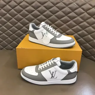 Louis Vuitton LV Trainer Sneakers de lifestyle blancos y grises