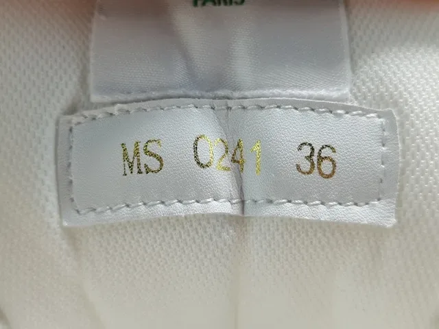 Louis Vuitton LV Trainer baskets lifestyle blanches et vertes 14