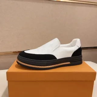 Louis Vuitton LV Trainer Zapatillas Lifestyle Blancos y Negros Slip-On Cuero Monogram