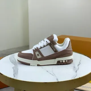 Louis Vuitton LV Trainer Zapatos Lifestyle Blanco Marrón Ante y Cuero Superior en Capas Suela Media Ancha Escultida