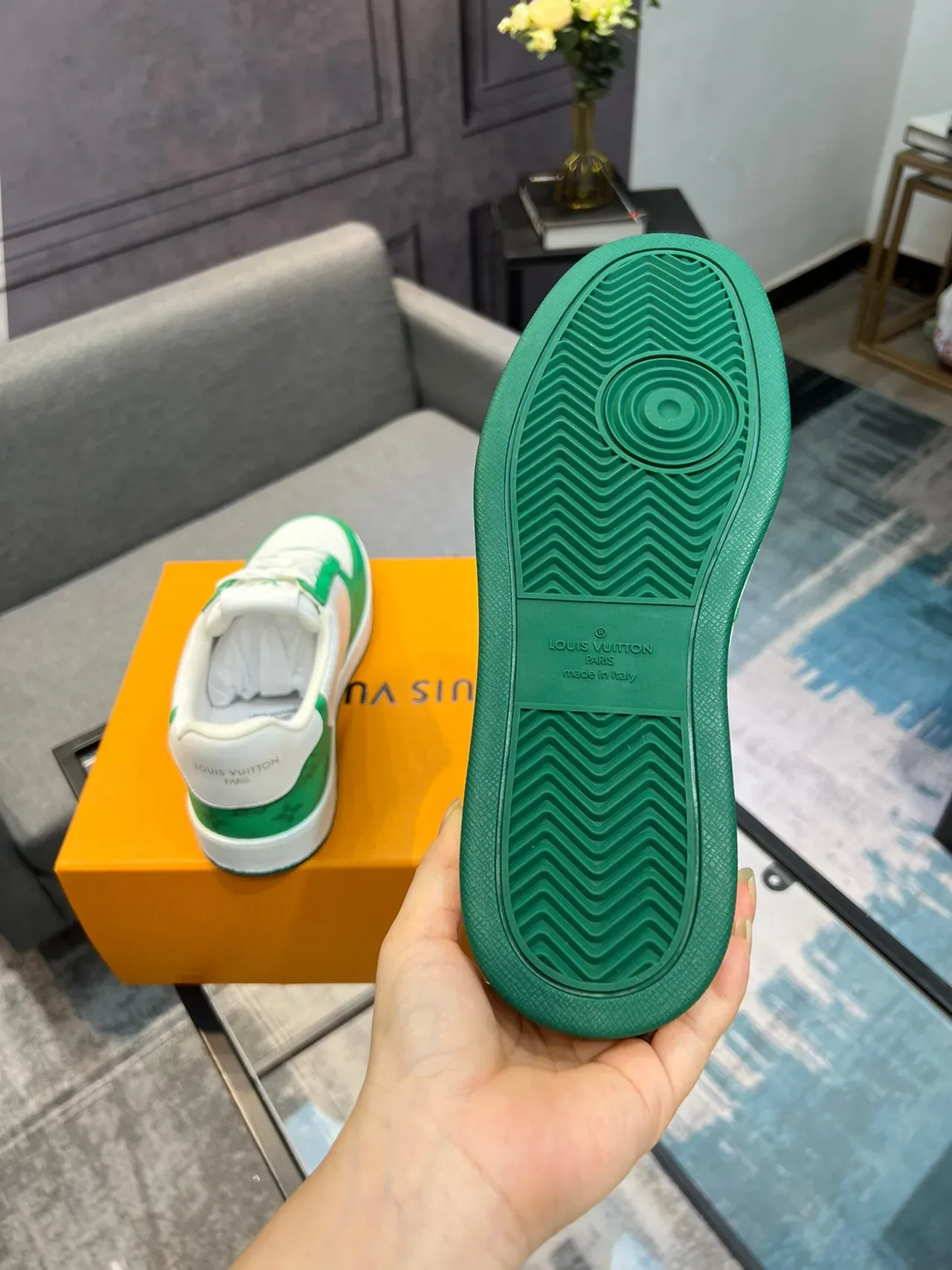 Louis Vuitton LV Trainer Branco Verde Perfurado Painel Monograma Couro Lifestyle Sneakers 7