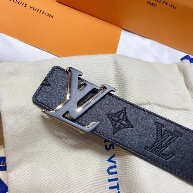Louis Vuitton Monogram Cinto de couro preto prata con fivela de metal de trava por giro 5