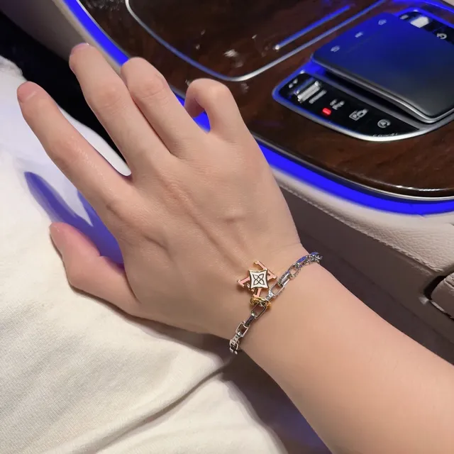 Louis Vuitton Monogram سلسلة فضية وردية رابطة سميكة منحوتة سوار 2