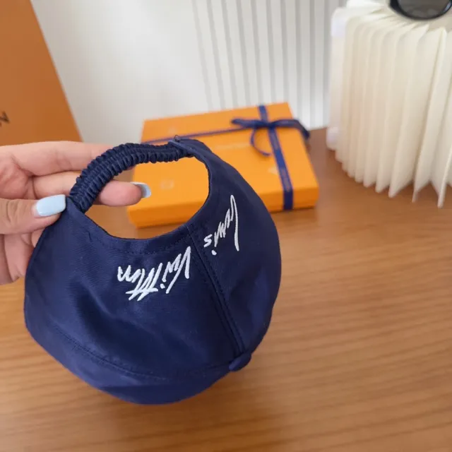 Boné de beisebol Louis Vuitton Monogram bordado azul-marinho 5