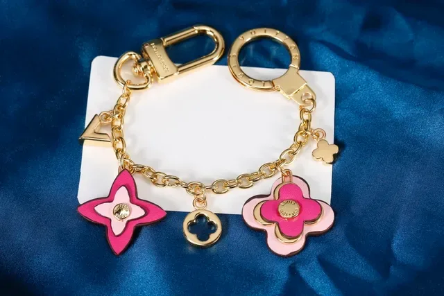 Louis Vuitton Monogram फूल चार्म चेन गोल्ड पिंक ब्राउन ज्वेलरी 8