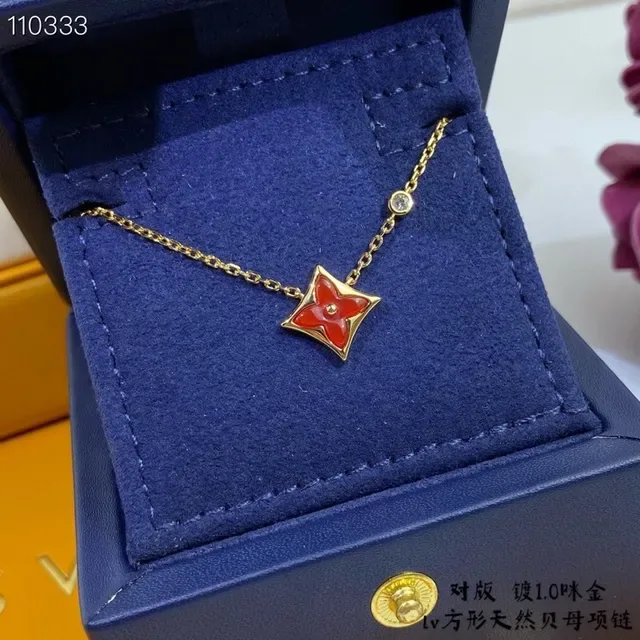 Collar Louis Vuitton Monogram Flor Rosa Madreperla 6