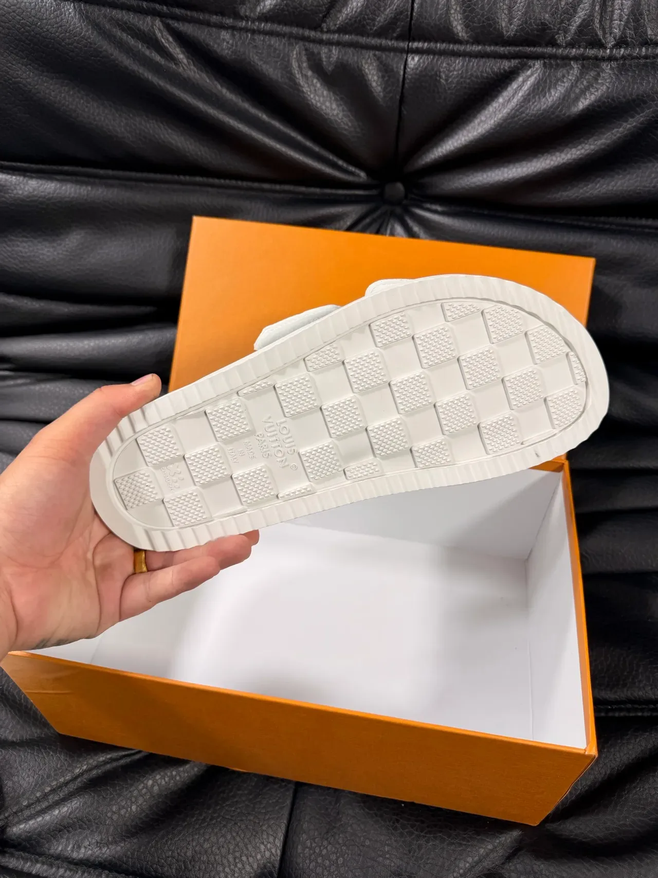 Sandalias Louis Vuitton Monogram Slide Blanco 2