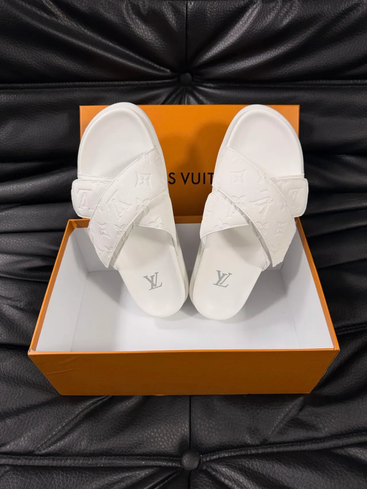 Sandalias Louis Vuitton Monogram Slide Blanco 3