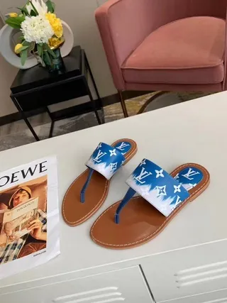 Louis Vuitton মনোগ্রাম টাই-ডাই থং স্লাইড ক্যাজুয়াল স্যান্ডেল 8