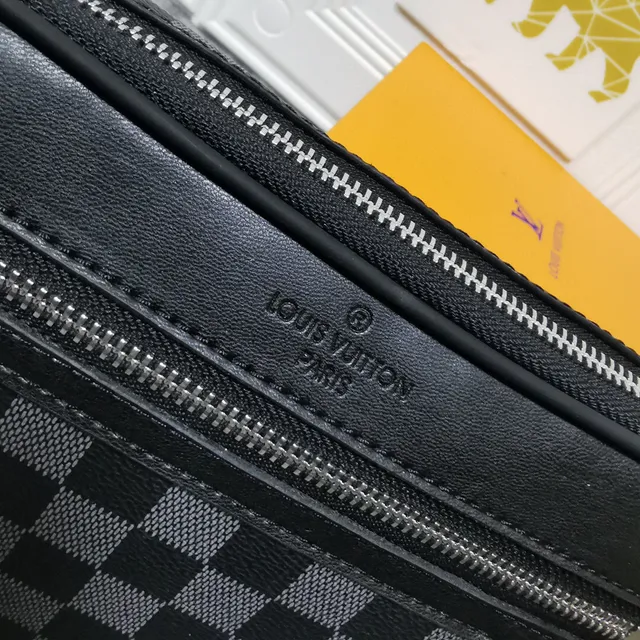 Louis Vuitton Multi Pochette Accessoires Monogram Bolsa de Cintura Negro de Moda 5
