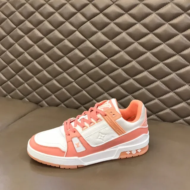 Sneakers Lifestyle Louis Vuitton Orange Blanc Tige Multi-Matériaux Stratifiés Monogramme Emboss 5