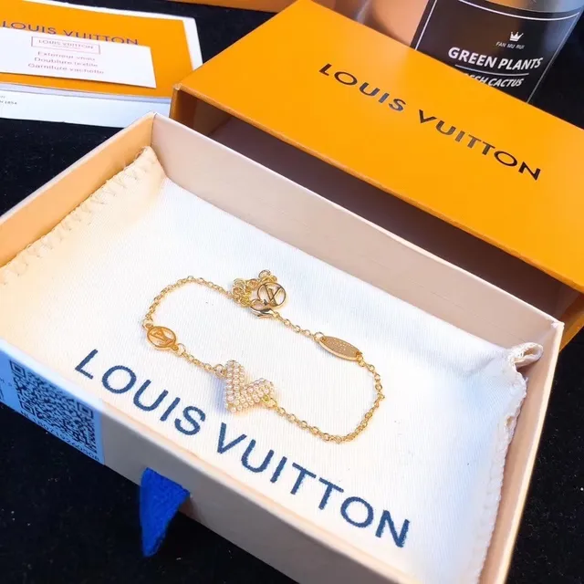 Louis Vuitton Pulseira Coração Pérola Corrente Dourada Branca Corrente Pingente Pulseira 2