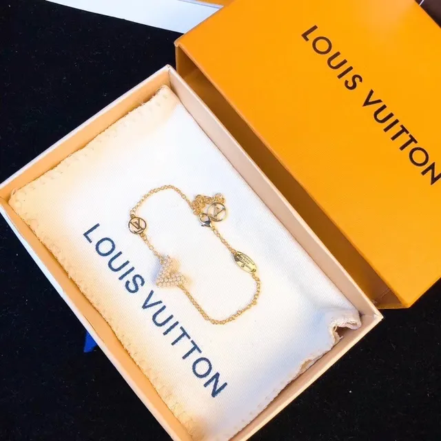 Louis Vuitton Pulseira Coração Pérola Corrente Dourada Branca Corrente Pingente Pulseira 5