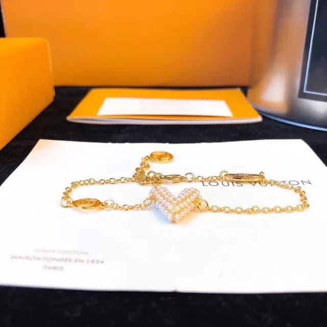 Louis Vuitton Pulseira Coração Pérola Corrente Dourada Branca Corrente Pingente Pulseira 9