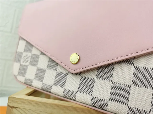Louis Vuitton Pochette Accessoires भूरा लाल एन्वेलप-फ्लैप मोनोग्राम प्रिंट लंबा वॉलेट 13