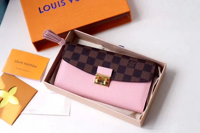 Louis Vuitton Sarah rojo marrón Damier Check lona solapa cuero suave cuerpo billetera larga 9
