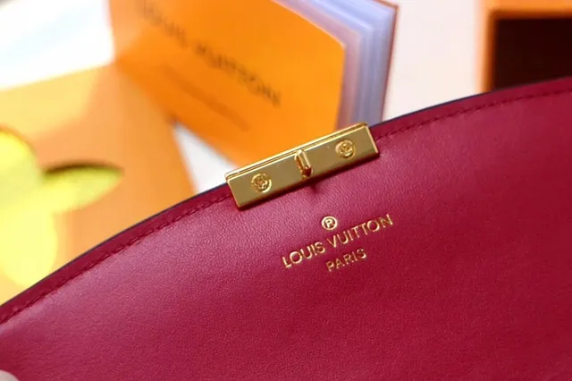 Louis Vuitton Sarah rojo marrón Damier Check lona solapa cuero suave cuerpo billetera larga 11