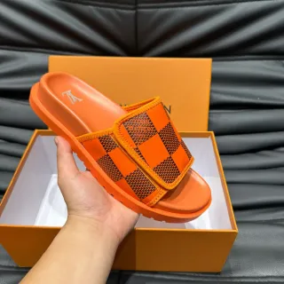 Louis Vuitton Sandalia Naranja y Negro a Cuadros