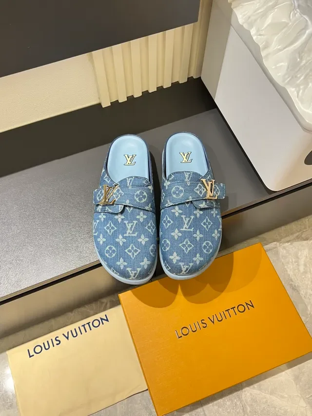 Louis Vuitton Zapatillas Negras Monogram Cuero Correa con Hebilla Casual 23