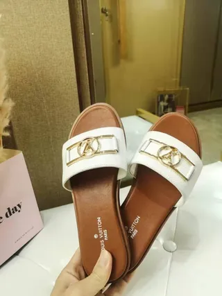 Louis Vuitton Twist White Leather Slippers 8