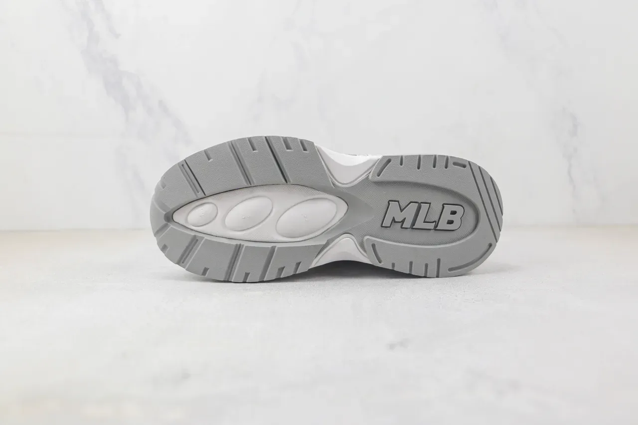 Mitchell & Ness White Blue Sole Team Logo Branding Chunky Sneakers 8
