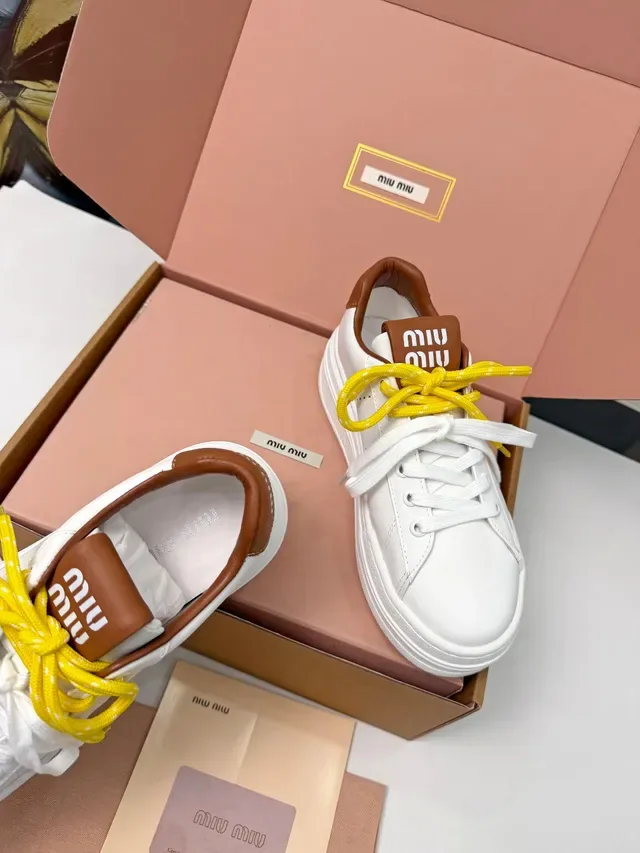 Miu Miu Wander White Brown Yellow 生活方式运动鞋 2