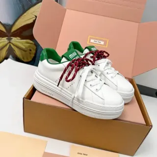 Miu Miu Wander 白绿色平台生活方式运动鞋