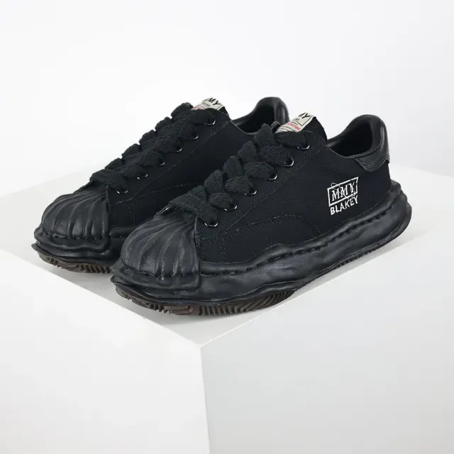 MM6 Maison Margiela x Blakey غطاء أصابع القدم المتموج أسود سنيكرز ستايل حياة 2