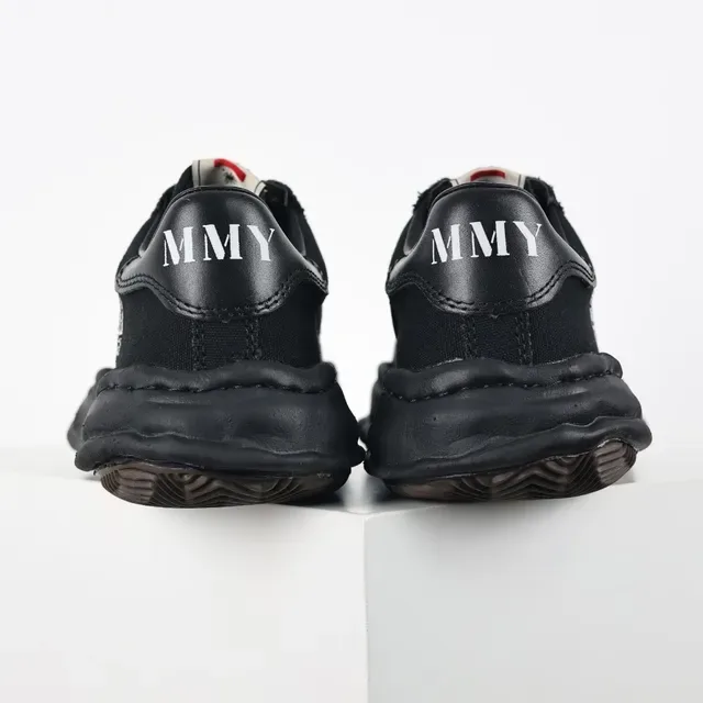 MM6 Maison Margiela x Blakey غطاء أصابع القدم المتموج أسود سنيكرز ستايل حياة 8