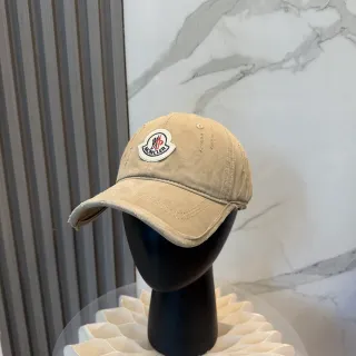 Moncler 米色白色破损洗刺绣 Logo 棒球帽