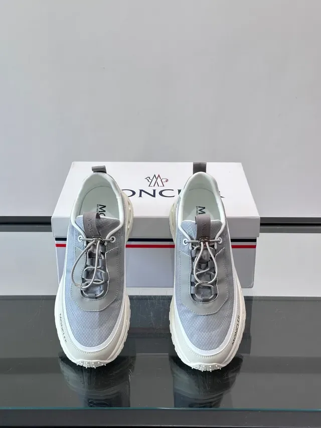 Moncler Cinza Bege Tênis com Upper Textil em Camadas Sola Intermediária Moldada Chunky Midsole 4